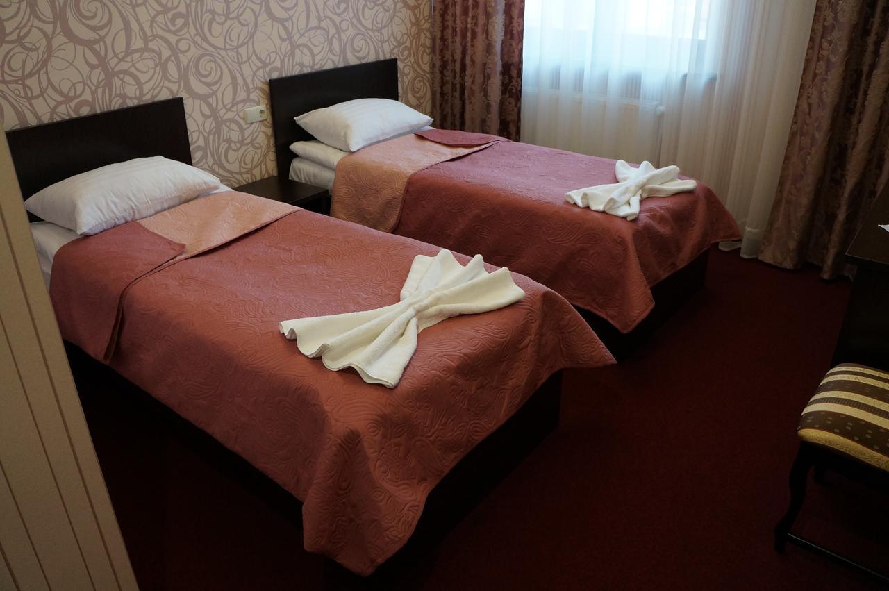 Best Hotel And Restaurant Complex Dunaivtsi Kamer foto